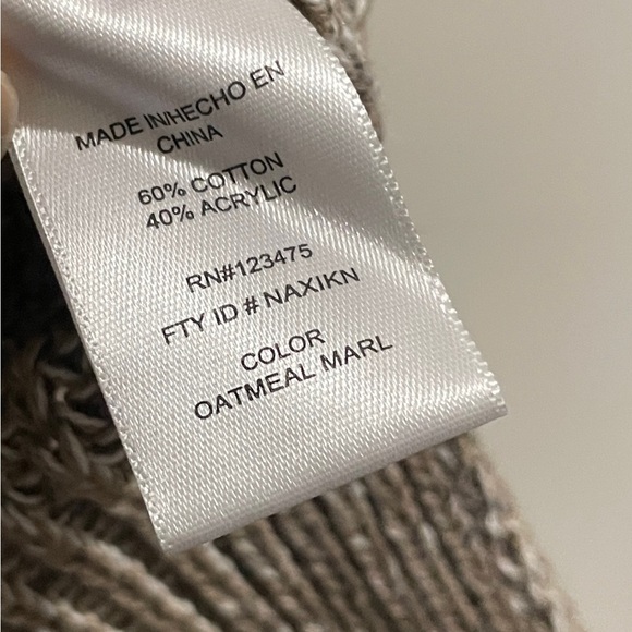 Ellen Tracy Ladies’ Roll Neck Sweater - Picture 7 of 7